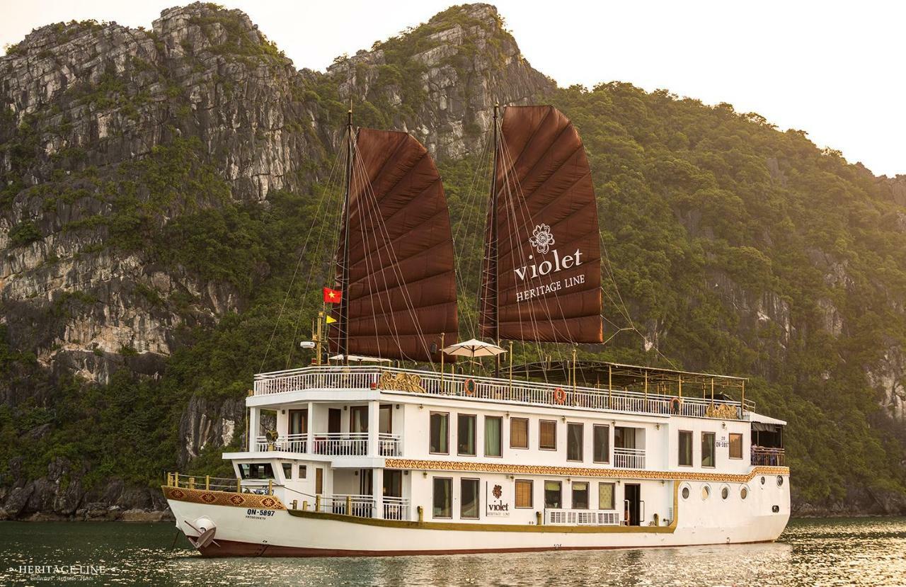 Heritage Line Violet Cruise - Halong Bay & Lan Ha Bay Χα Λονγκ Εξωτερικό φωτογραφία