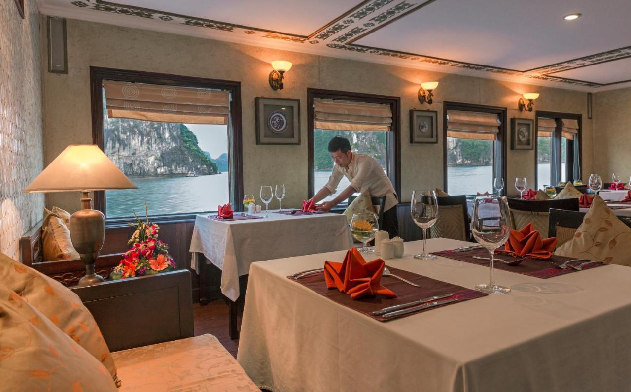 Heritage Line Violet Cruise - Halong Bay & Lan Ha Bay Χα Λονγκ Εξωτερικό φωτογραφία
