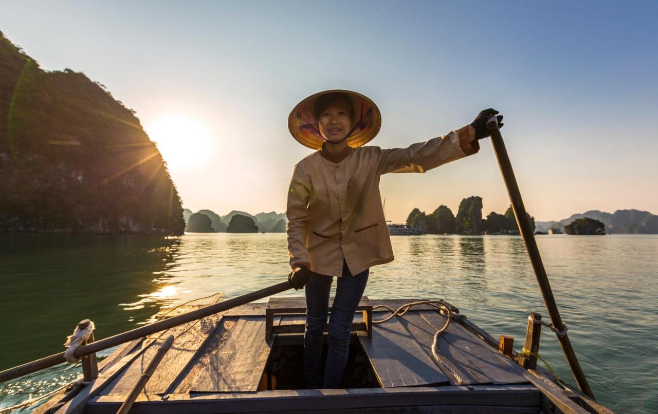 Heritage Line Violet Cruise - Halong Bay & Lan Ha Bay Χα Λονγκ Εξωτερικό φωτογραφία