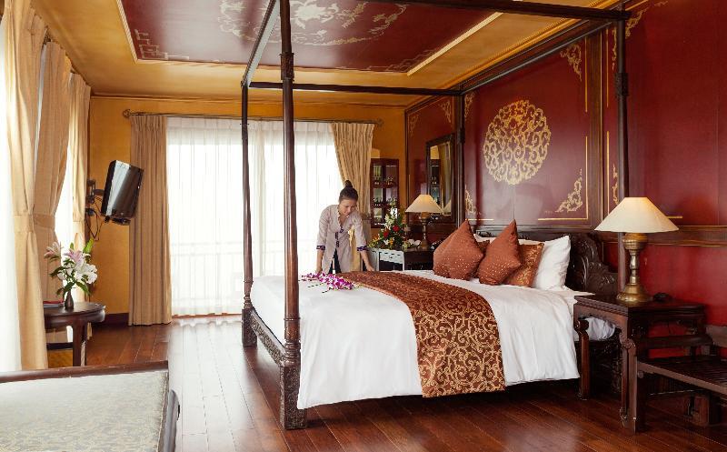 Heritage Line Violet Cruise - Halong Bay & Lan Ha Bay Χα Λονγκ Εξωτερικό φωτογραφία